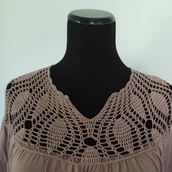 Blouse - Picture 2 of 2